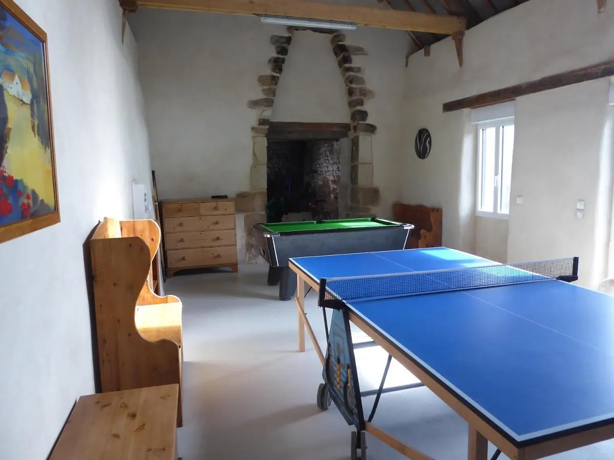 Clara, Clement & Nelle - Character Cottages Jugon-les-Lacs